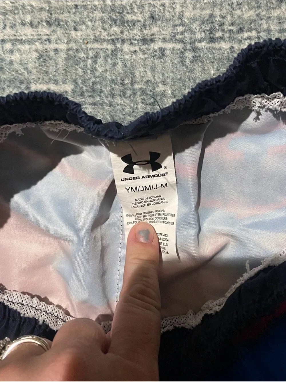 Under Armour boys Navy Blue Tie-Dye Swim/Active Shorts size medium